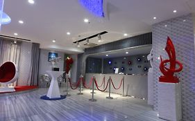 Guangzhou Planet Hotel